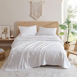🆕King Bed Sheet White Medium Weight Matching Pillowcases Soft & Wrinkle Bed Set